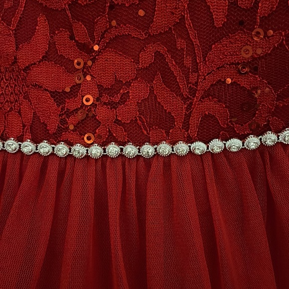 Super cute KIDS formal / event dress. - Picture 4 of 4